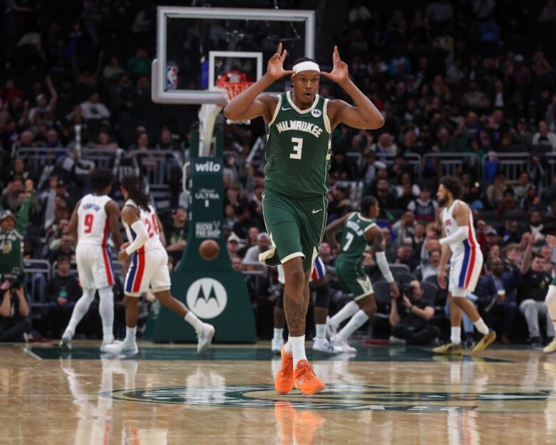 Μπακς – Πίστονς 113-109: Επιστροφή στις νίκες παρά τον τραυματισμό του Γιάννη Αντετοκούνμπο