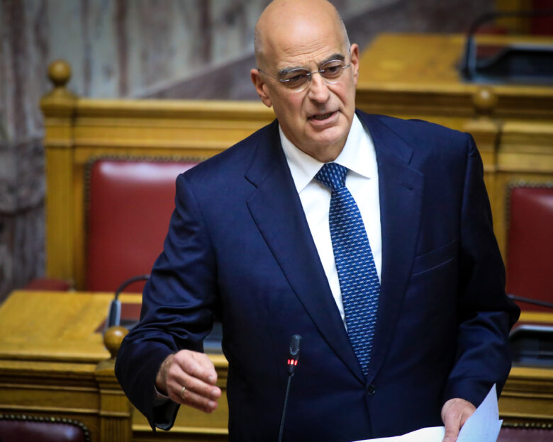 Δένδιας: Σημαντικές αυξήσεις μισθών, συντάξεων, εφάπαξ στα στελέχη Ένοπλων Δυνάμεων