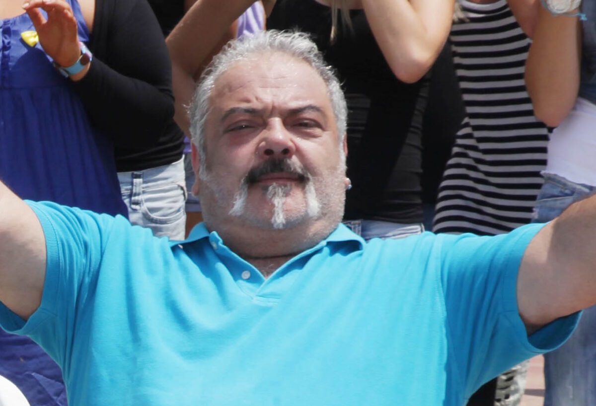 Στηβ Ντούζος: Παραμένει σε νοσοκομείο με κορονοϊό - «Είμαι σκύλος, δεν καταλαβαίνω τίποτα» λέει ο ηθοποιός