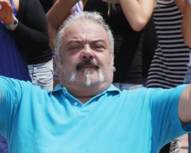 Στηβ Ντούζος