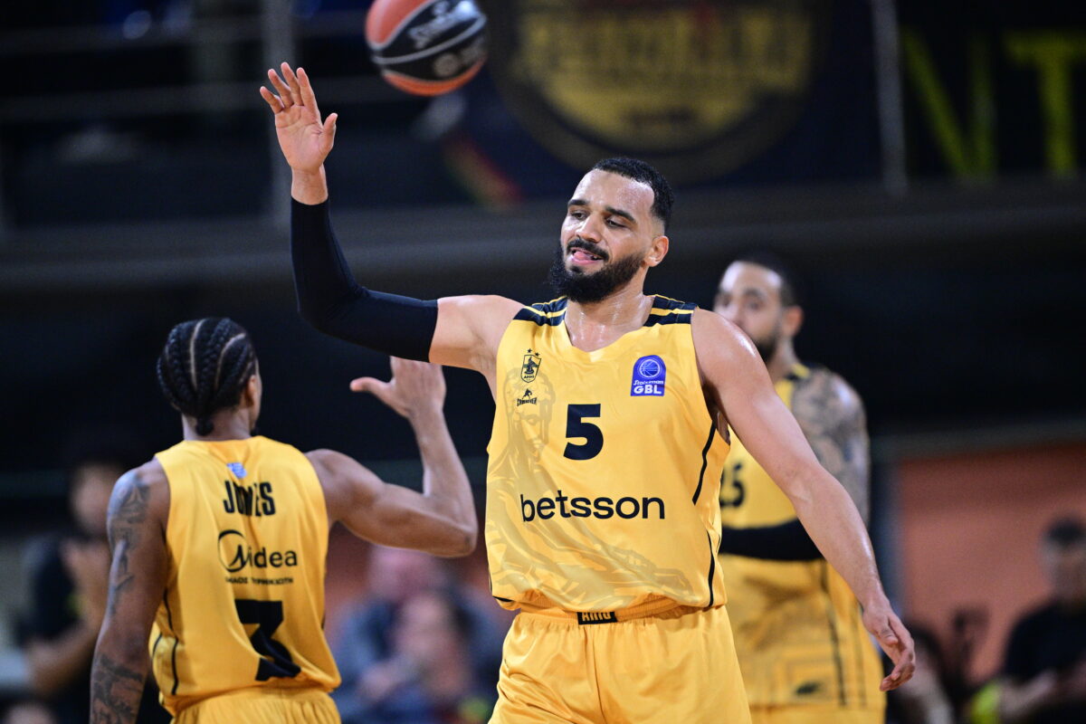 ΑΝΤΩΝΗΣ ΝΙΚΟΛΟΠΟΥΛΟΣ