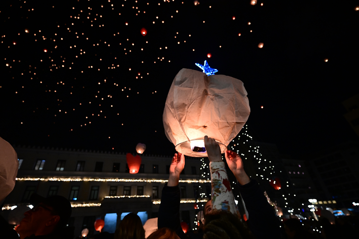 Νύχτα των Ευχών στην πλατεία Κοτζιά