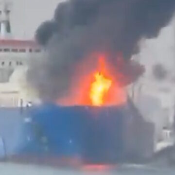 Ρωσικό drone χτυπά τουρκικό εμπορικό πλοίο στο λιμάνι της Οδησσού στη Μαύρη Θάλασσα