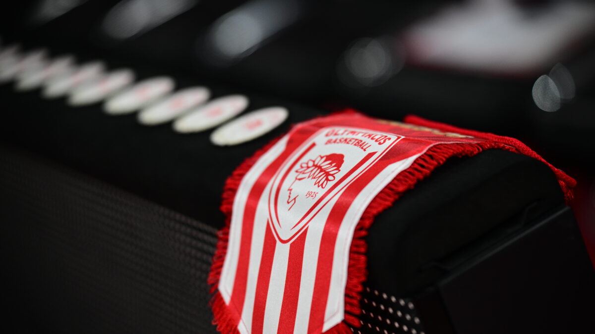 Το έβλημα του Ολυμπιακού στην κερκίδα του ΣΕΦ (KLODIAN LATO