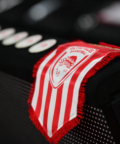 Το έβλημα του Ολυμπιακού στην κερκίδα του ΣΕΦ (KLODIAN LATO