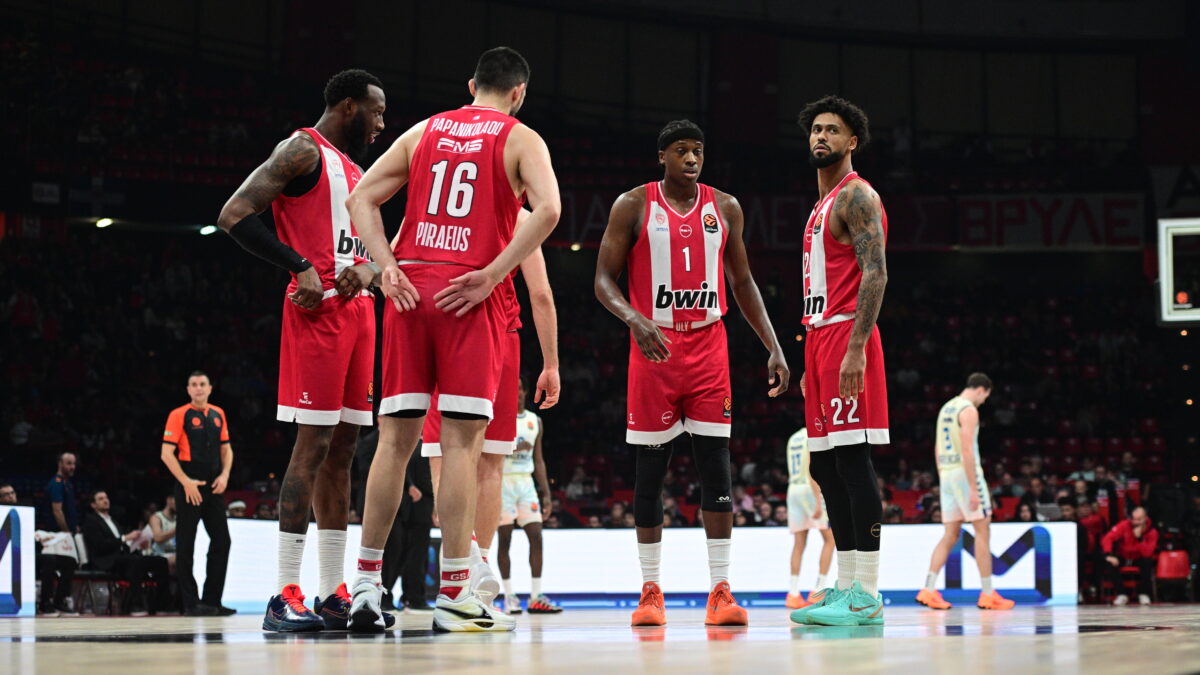 Οι παίκτες του Ολυμπιακού στον αγώνα με τη Βαλένθια  (KLODIAN LATO