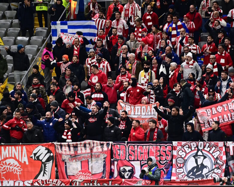 Καϊράτ Αλμάτι – Ολυμπιακός: Οι φίλαθλοι των ερυθρόλευκων έδωσαν τον τόνο στην Astana Arena