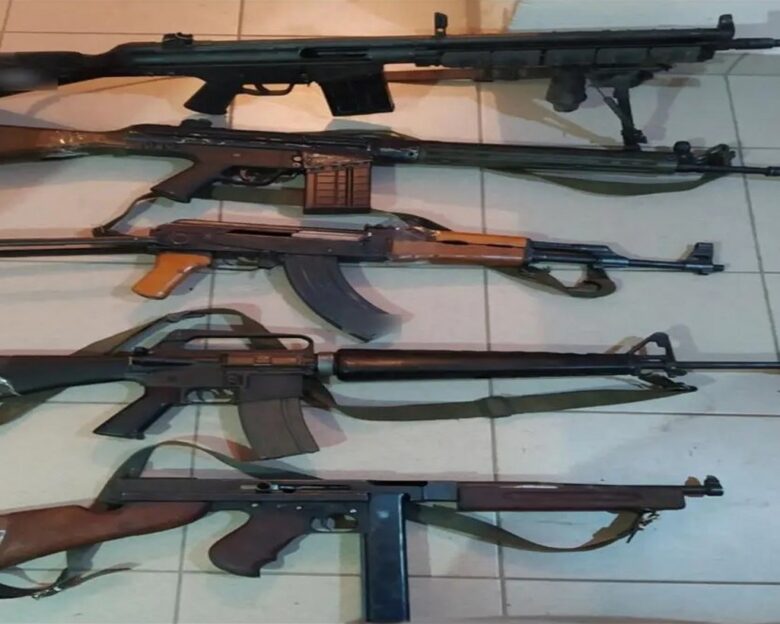 Κατατέθηκε στην Βουλή η τροπολογία για την οπλοκατοχή – Τι προβλέπει για τις μπαλωθιές