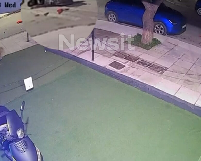 Βίντεο ντοκουμέντο από την παράσυρση κι εγκατάλειψη 22χρονου οδηγού μηχανής από αυτοκίνητο στο Παλαιό Φάληρο