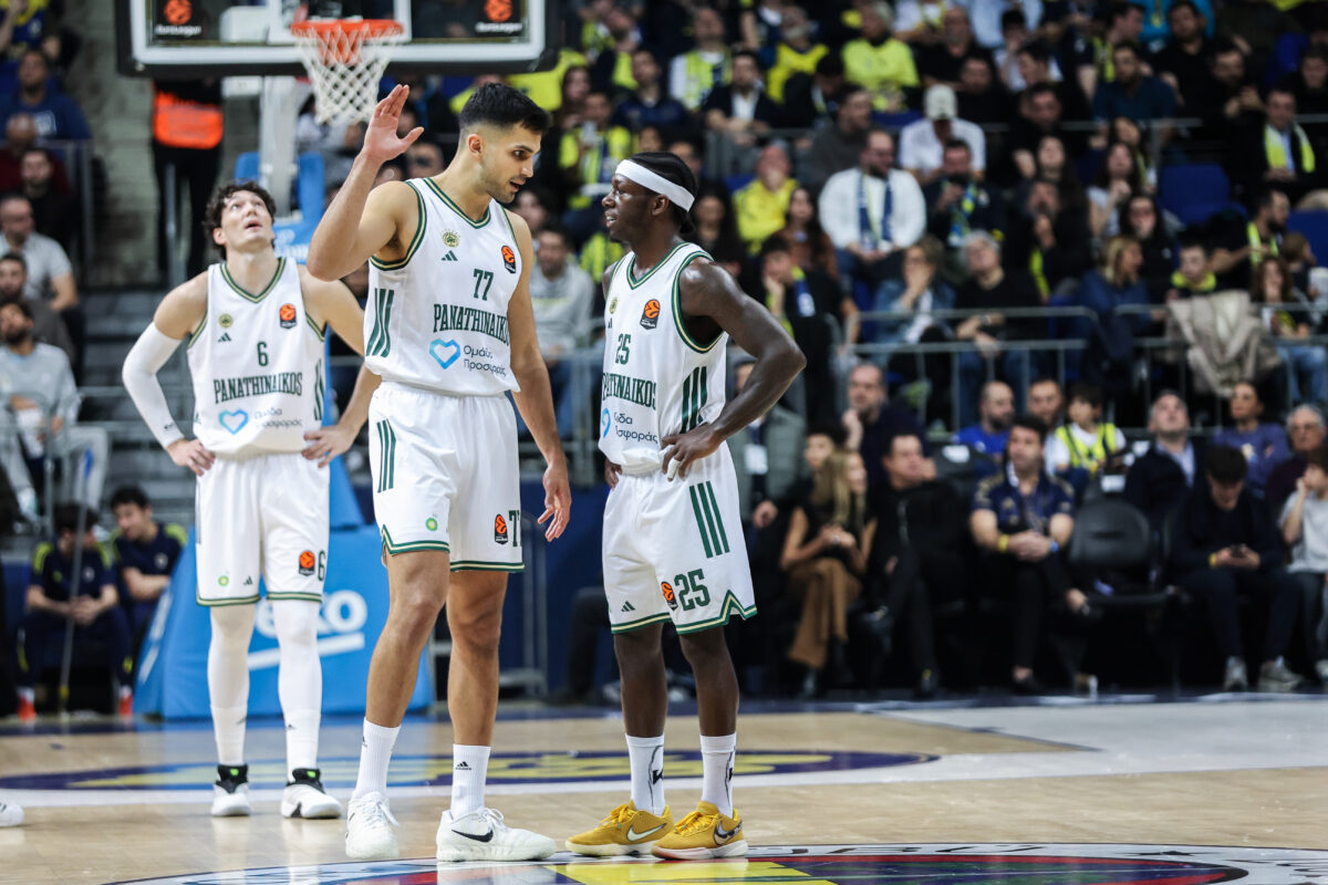 &Pi;&alpha;&nu;&alpha;&theta;&eta;&nu;&alpha;ϊ&kappa;ό&sigmaf; &ndash; &Chi;ά&pi;&omicron;&epsilon;&lambda; &Tau;&epsilon;&lambda; &Alpha;&beta;ί&beta;: &Eta; ώ&rho;&alpha; &tau;&omicron;&upsilon; &alpha;&gamma;ώ&nu;&alpha; &gamma;&iota;&alpha; &tau;&eta; Euroleague &kappa;&alpha;&iota; &tau;&omicron; &kappa;&alpha;&nu;ά&lambda;&iota; &pi;&omicron;&upsilon; &theta;&alpha; &tau;&omicron;&nu; &mu;&epsilon;&tau;&alpha;&delta;ώ&sigma;&epsilon;&iota;