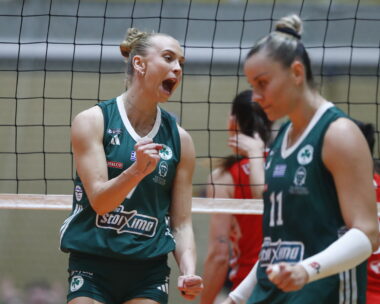 Οι παίκτριες του Παναθηναϊκού πανηγυρίζουν στο Μετς (ΣΤΕΛΙΟΣ ΣΤΕΦΑΝΟΥ