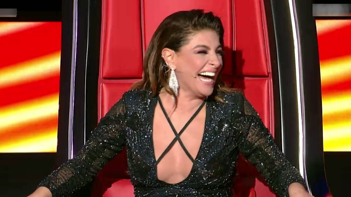 Η Έλενα Παπαρίζου