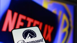 Paramount, Netflix και Warner Bros logos