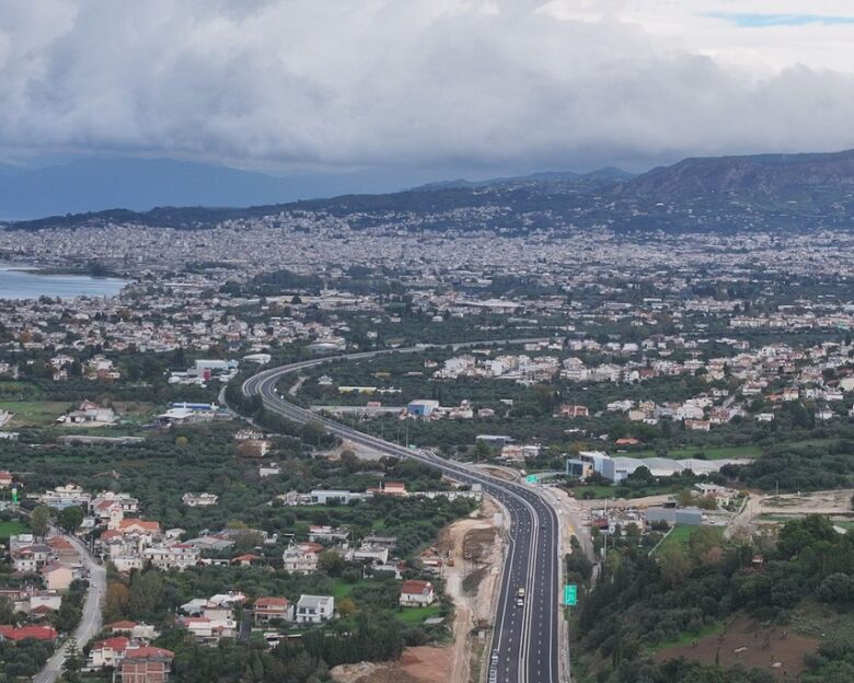 Μεγάλη κυκλοφορία από τα πρώτα λεπτά της λειτουργίας του τελευταίου τμήματος Πάτρα – Πύργος
