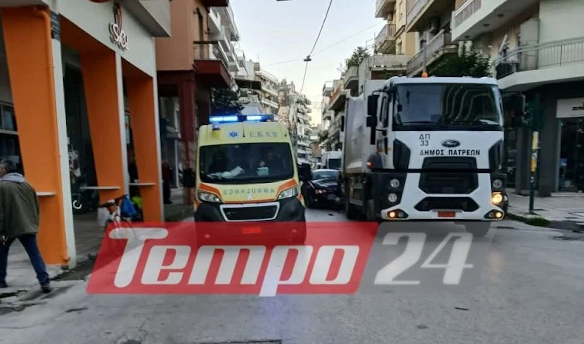 Αυτοκίνητο «καρφώθηκε» στο πίσω μέρος απορριμματοφόρου στην Πάτρα, τραυματίζοντας έναν εργαζόμενο στην καθαριότητα