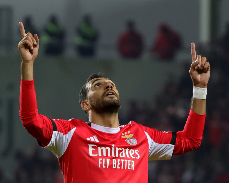 Ο «αμείλικτος» Βαγγέλης Παυλίδης έγινε πρωτοσέλιδο στην πορτογαλική A Bola