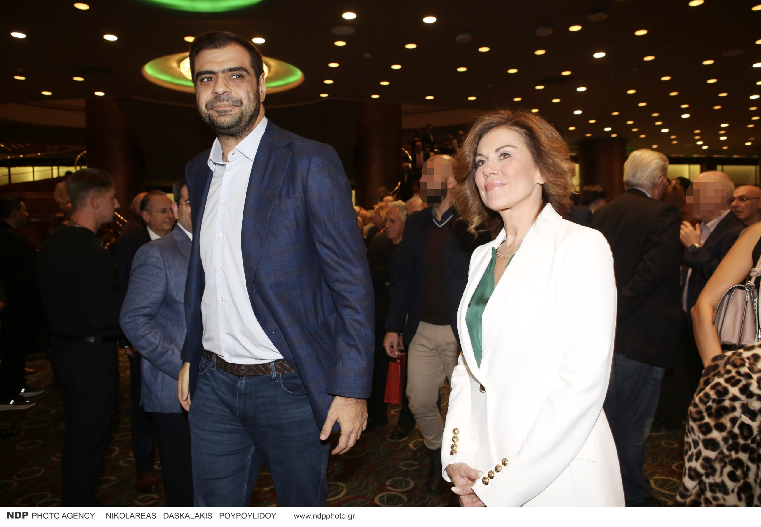 Άδωνις Γεωργιάδης: Η Ευγενία Μανωλίδου και ο γιος τους στο πλευρό του για την έναρξη της «Ρώμης» – Δείτε φωτογραφίες 17 Ο Παύλος Μαρινάκης με την Ευγενία Μανωλίδου