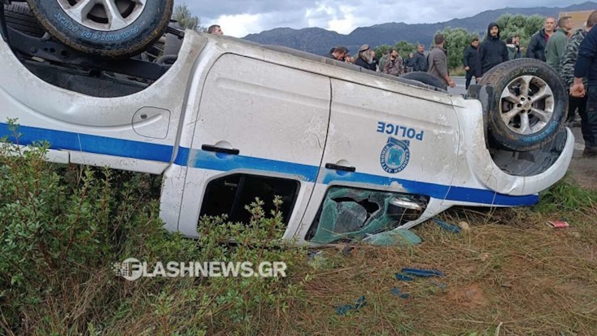 To περιπολικό που διέλυσαν στα Χανιά