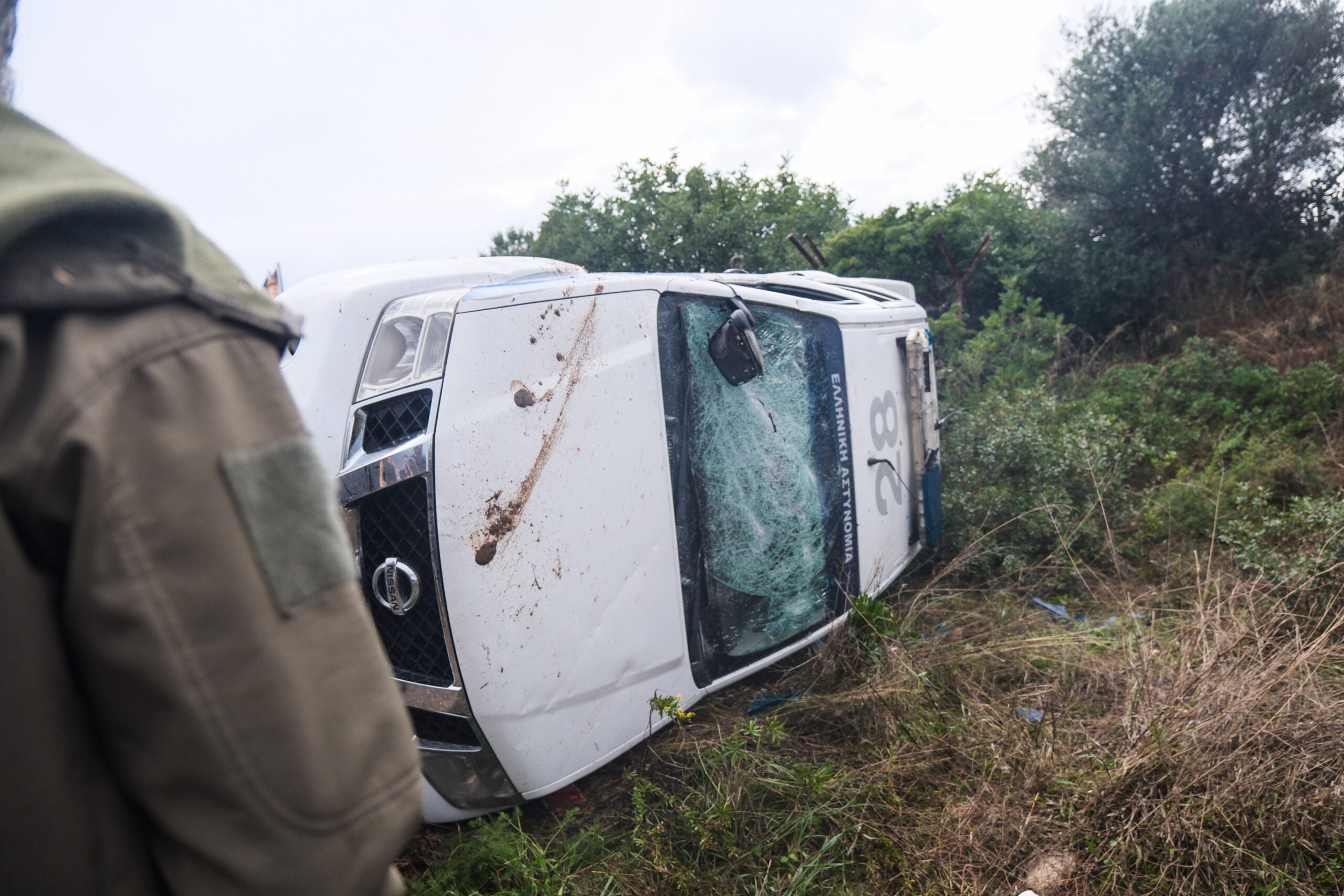 Κινητοποίηση αγροτών και κτηνοτρόφων στα Χανιά, με αποκλεισμό του αεροδρομίου, Δευτέρα 8 Δεκεμβρίου 2025.  (EUROKINISSI)