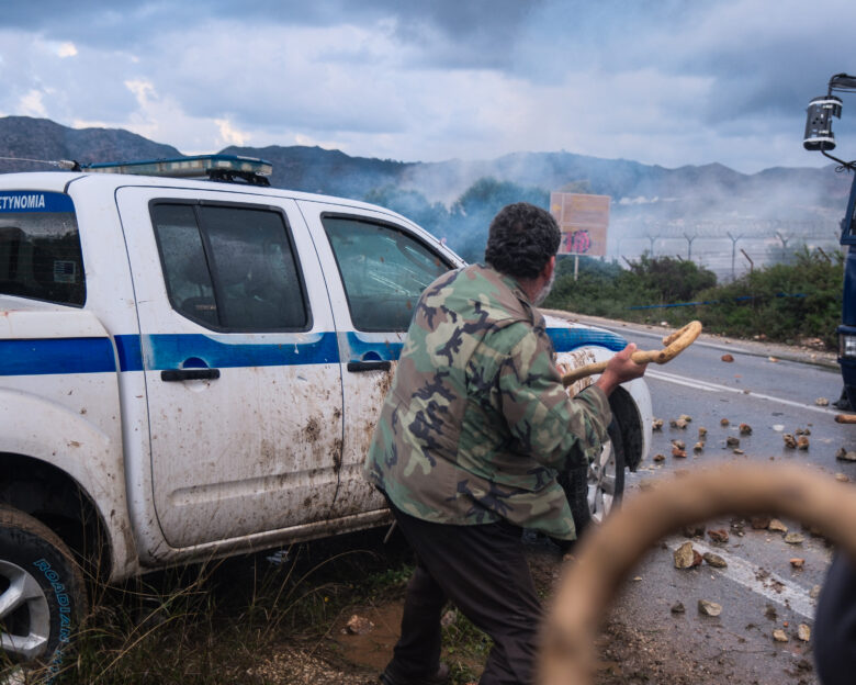 Αγρότες: Ταυτοποιήθηκαν όσοι συμμετείχαν στα επεισόδια σε Ηράκλειο και Χανιά – Θα κατηγορηθούν για εγκληματική οργάνωση