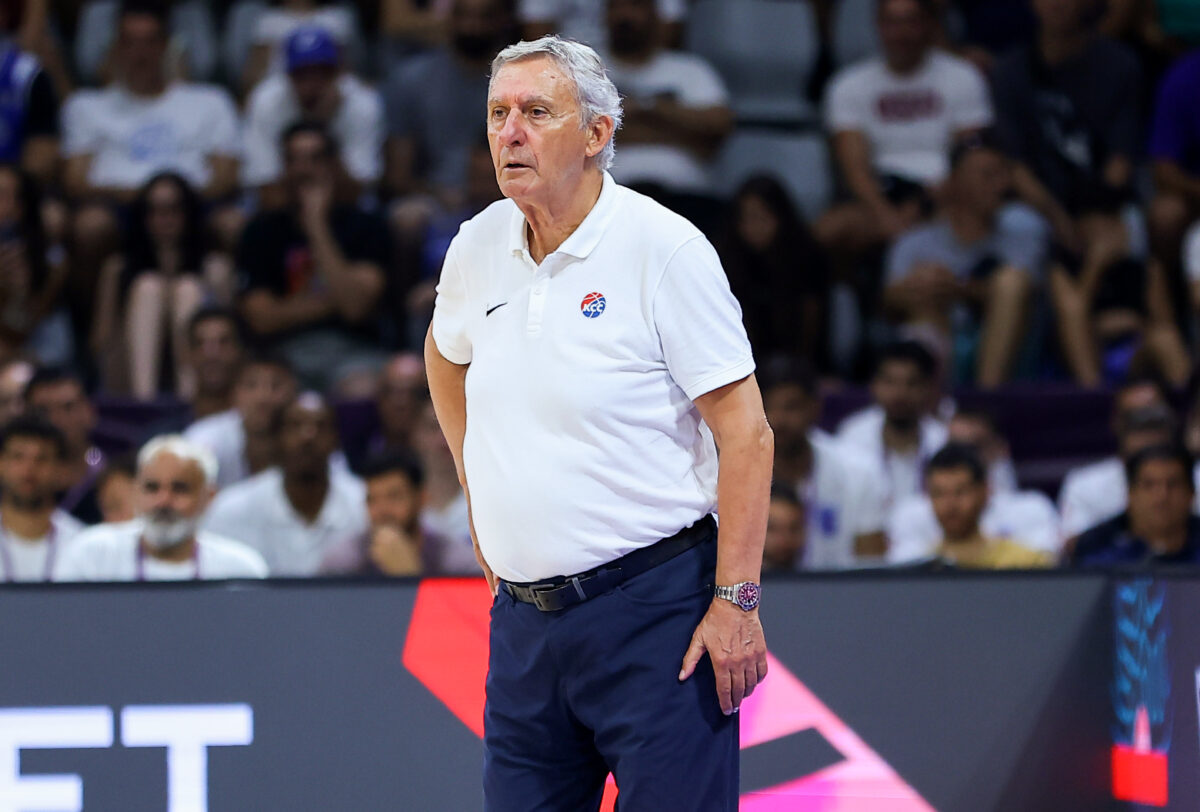 Ο Πέσιτς σε αγώνα της Σερβίας