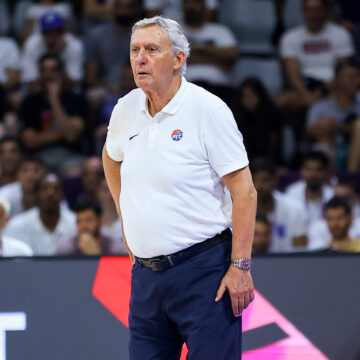 Ο Πέσιτς σε αγώνα της Σερβίας