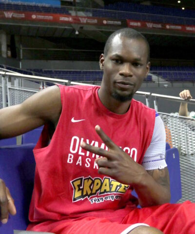 Ο Πέτγουεϊ με τη φόρμα του Ολυμπιακού