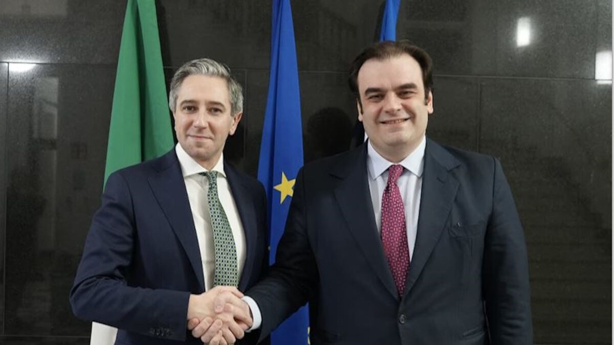 Πιερρακάκης στο Δουβλίνο: «Μας ενώνει το κοινό μας όραμα για μια ισχυρή Ευρώπη»