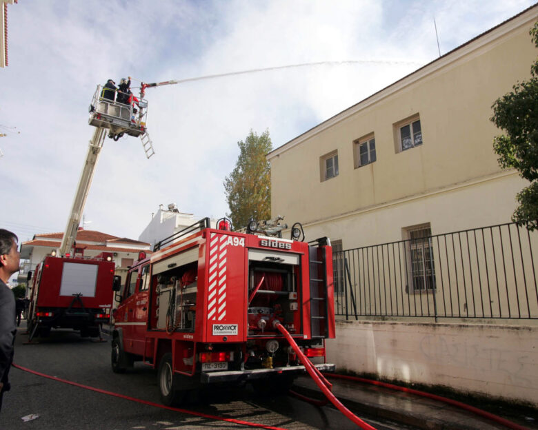 Γλυφάδα: Μαθητές έβαλαν 7 φορές φωτιά στο σχολείο τους μέσα σε 3 ημέρες