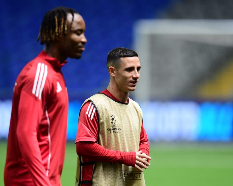 Καϊράτ Αλμάτι – Ολυμπιακός: Βασικός ο Ποντένσε – Οι ενδεκάδες του αγώνα