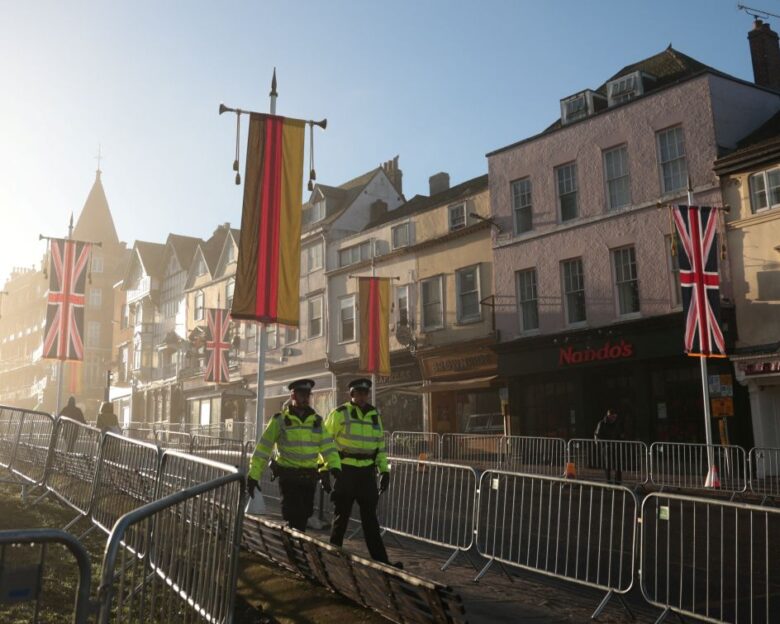 Συναγερμός στο Derby της Βρετανίας: Εκκενώθηκαν 200 σπίτια, δύο συλλήψεις για εκρηκτικά