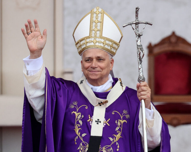 Ο πάπας Λέων προειδοποιεί τον Ντόναλντ Τραμπ να μην επιχειρήσει στρατιωτική επέμβαση στη Βενεζουέλα