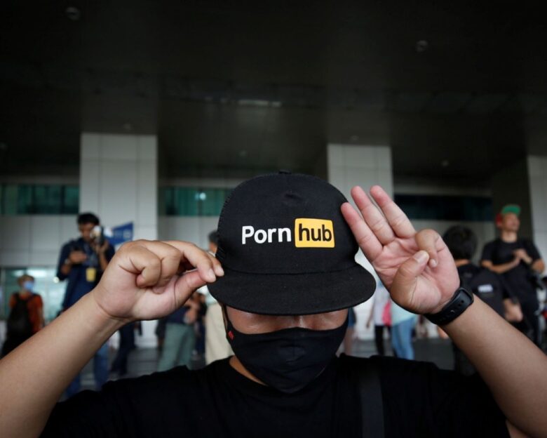 Οι πιο δημοφιλείς αναζητήσεις στο Pornhub για το 2025 – Τι έψαξαν οι Έλληνες και ο όρος-έκπληξη στη Ρωσία