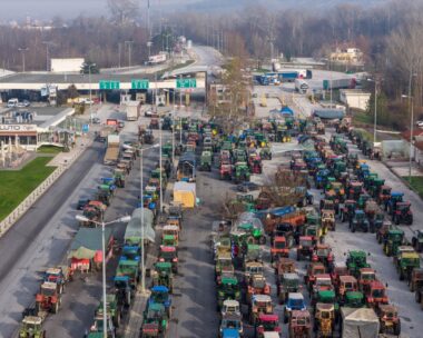 τρακτέρ στους δρόμους