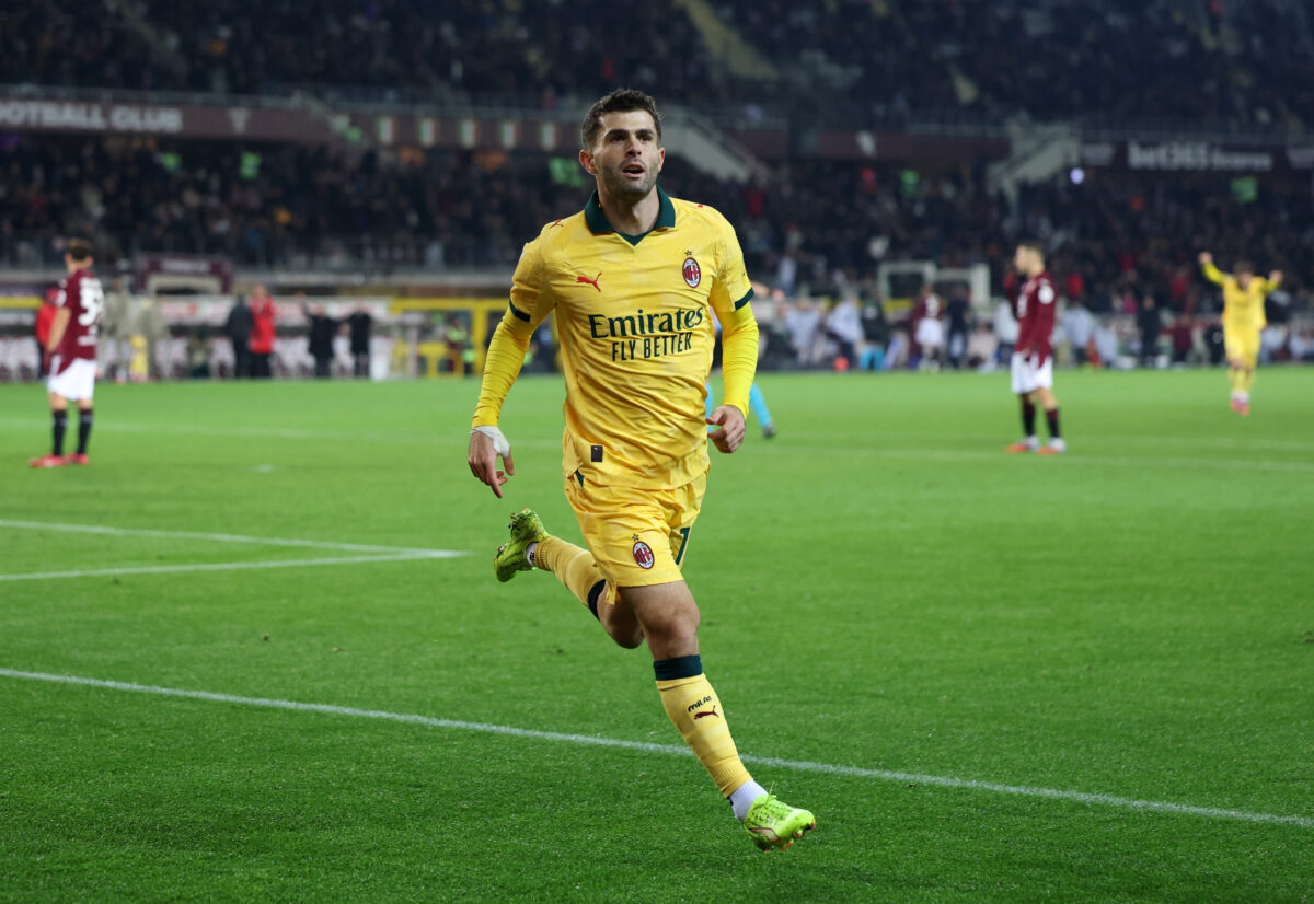 Ο Πούλισικ πανηγυρίζει για τη Μίλαν