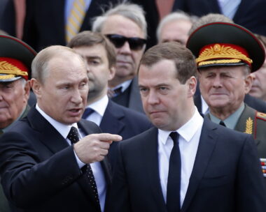 Ο Βλαντίμιρ Πούτιν και ο Ντμιτρι Μεντμέντεφ