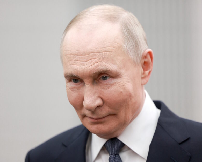 Η Βρετανία απαντά στον Πούτιν: «Σταμάτα την αιματοχυσία και τους λεονταρισμούς – Αν κηρύξεις πόλεμο είμαστε έτοιμοι»