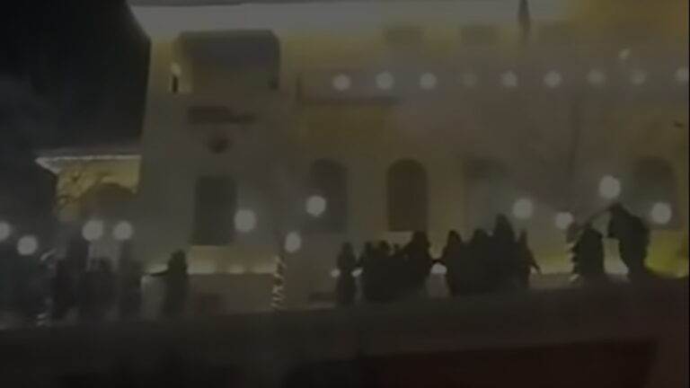 Πανικός από τα πυροτεχνήματα στην Κοζάνη