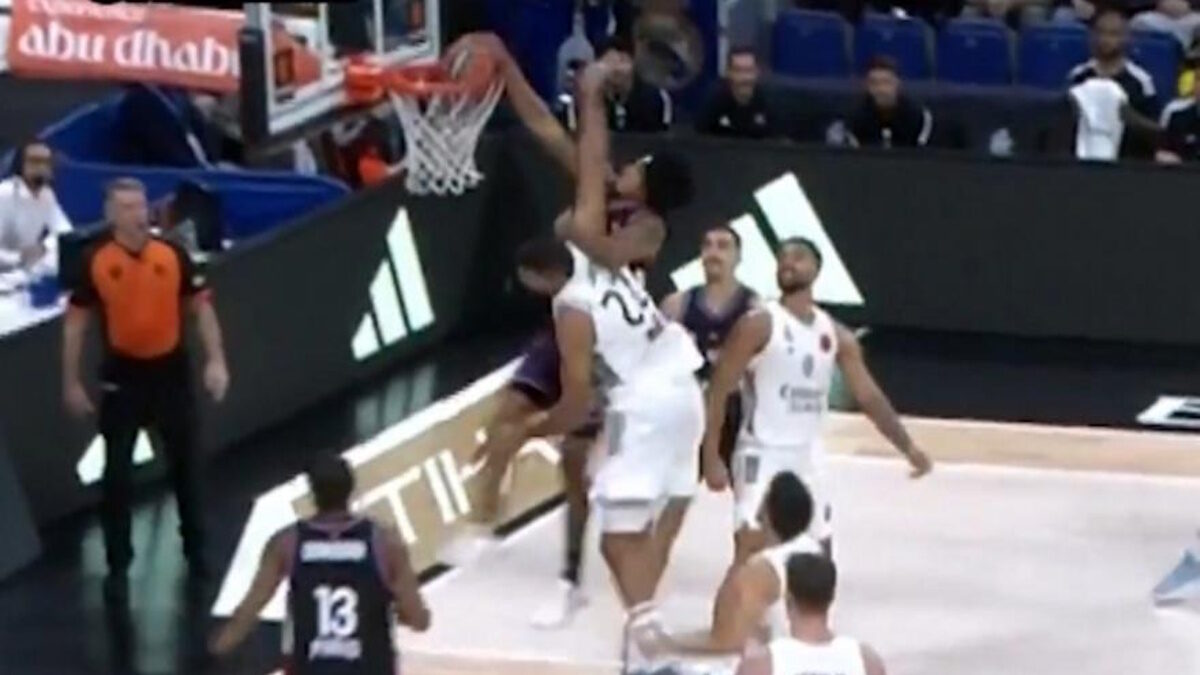 Το κάρφωμα της χρονιάς στην Euroleague: Ο Ρόντεν κατεδάφισε τον Ταβάρες