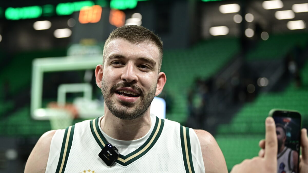 Ο Ρογκαβόπουλος κόντρα στον Πανιώνιο (ΜΙΧΑΛΗΣ ΚΑΡΑΓΙΑΝΝΗΣ