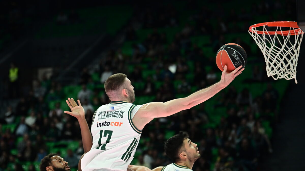 Ο Ρογκαβόπουλος κόντρα στον Πανιώνιο (ΜΙΧΑΛΗΣ ΚΑΡΑΓΙΑΝΝΗΣ