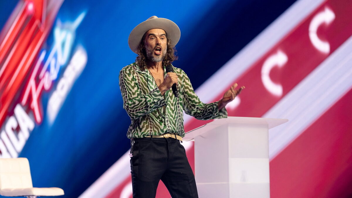 Ράσελ Μπράντ