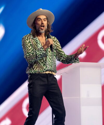 Ράσελ Μπράντ