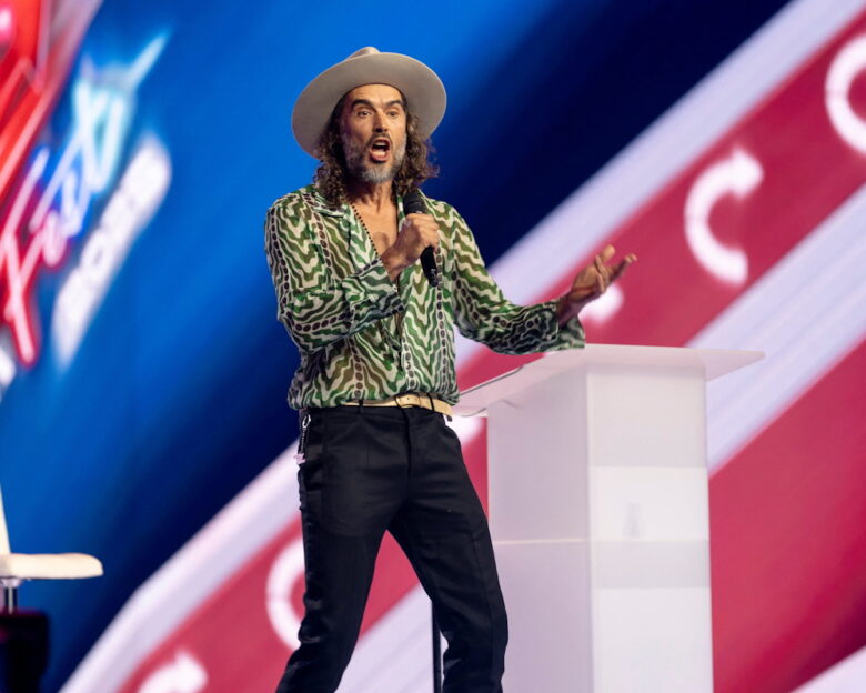 Ράσελ Μπράντ