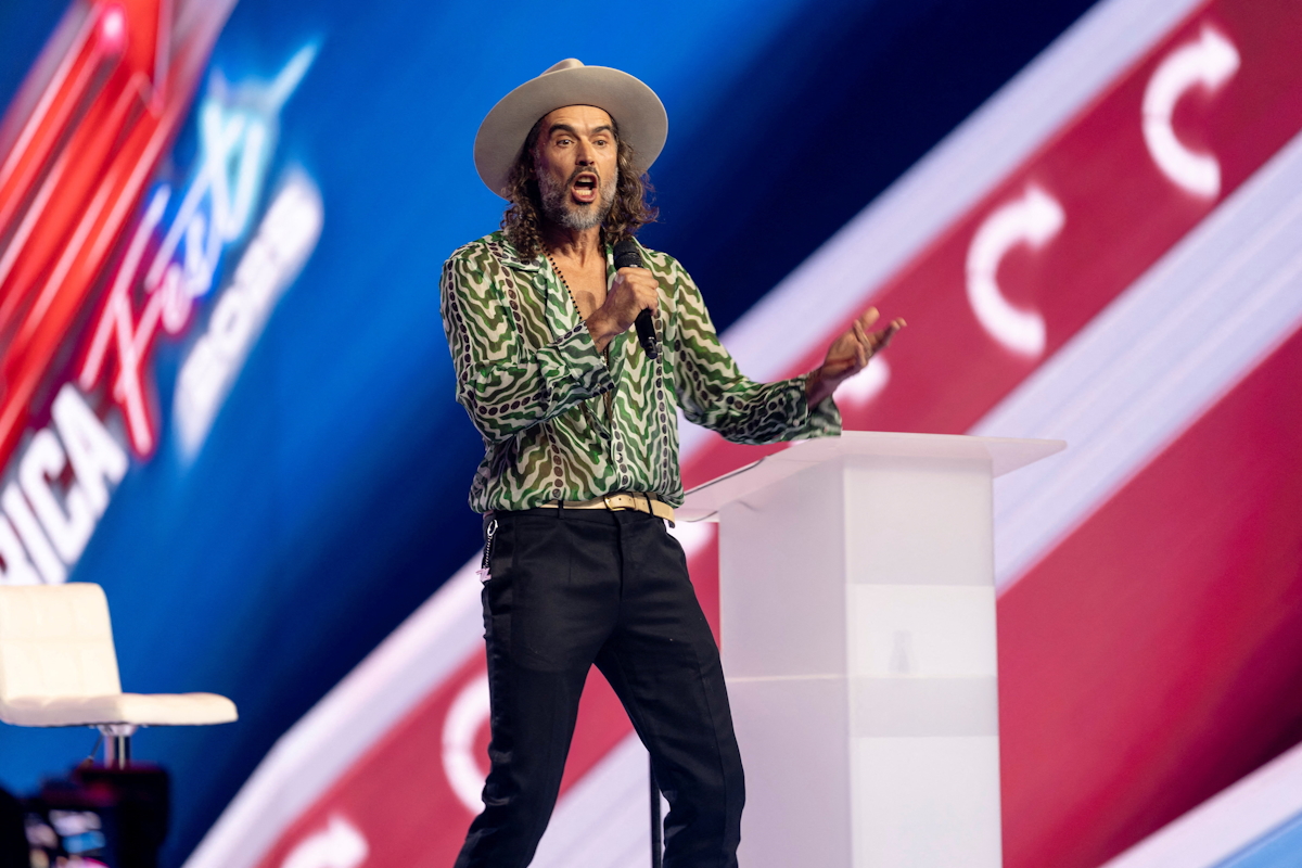 Ράσελ Μπράντ