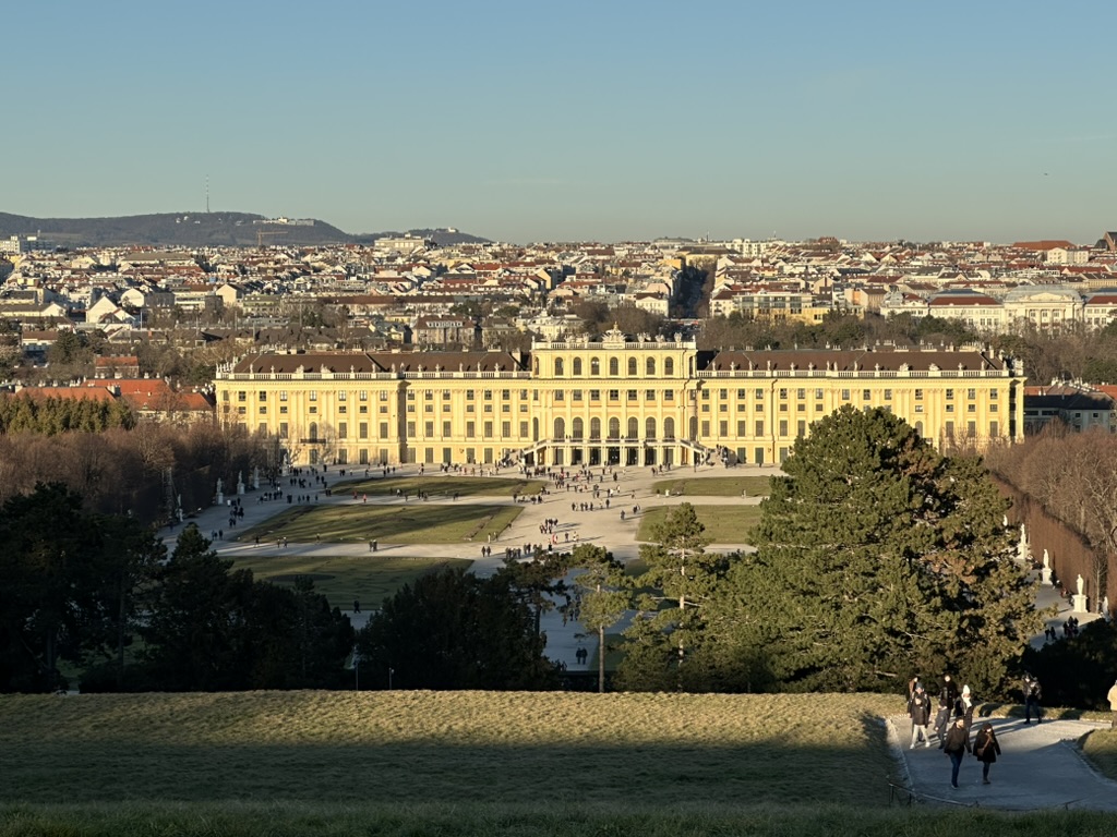 Το ανάκτορο Schönbrunn στη Βιέννη