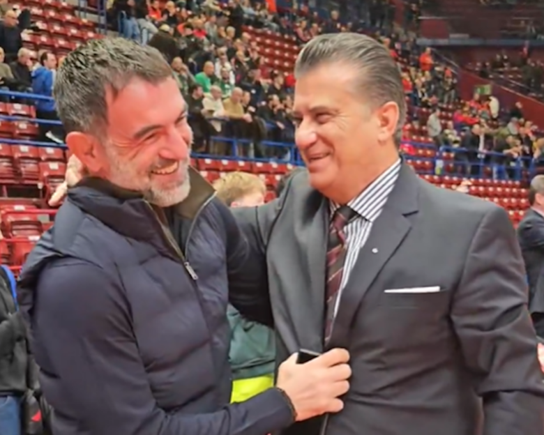 Ο Γιώργος Καραγκούνης στο Μιλάνο για το παιχνίδι του Παναθηναϊκού με την Αρμάνι