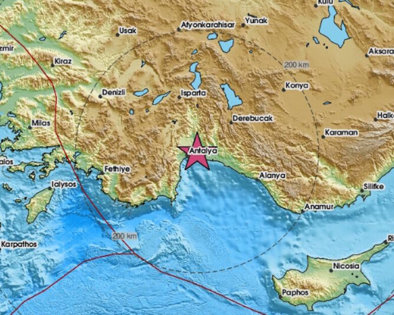 Ισχυρός σεισμός 5,3 Ρίχτερ στην Τουρκία
