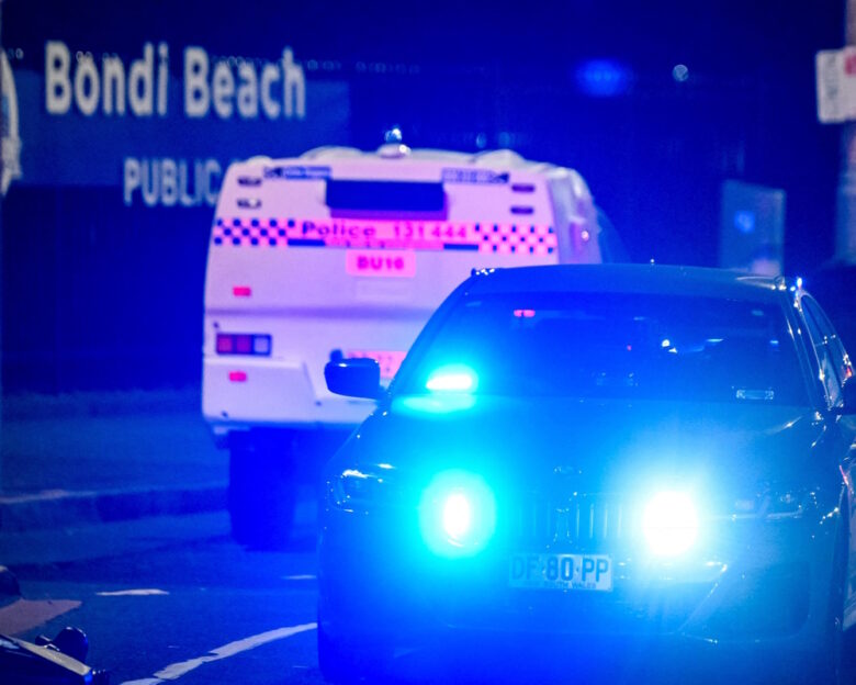 Σίδνεϊ: Παγκόσμιος αποτροπιασμός για τη σφαγή σε εβραϊκή γιορτή – «Ο αντισημιτισμός δεν έχει θέση σε αυτόν τον κόσμο» λένε ΗΠΑ και Ευρώπη