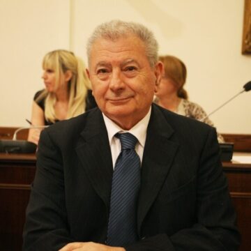 Ο Σήφης Βαλυράκης